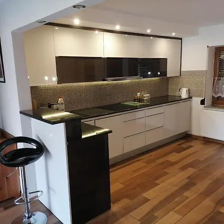 Pod Dzikowcem U Ani Boguszów-Gorce