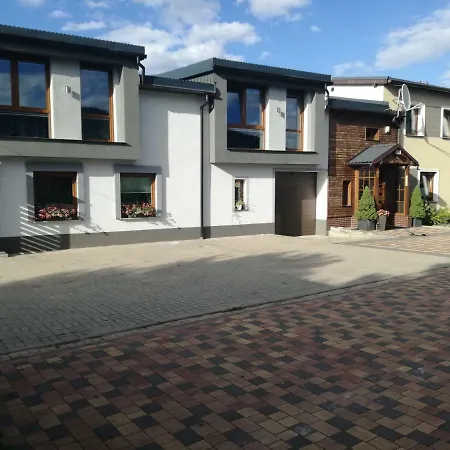 Pod Dzikowcem U Ani *