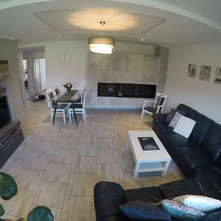 Pod Dzikowcem U Ani *