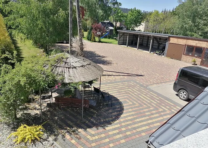 Pod Dzikowcem * Boguszów-Gorce