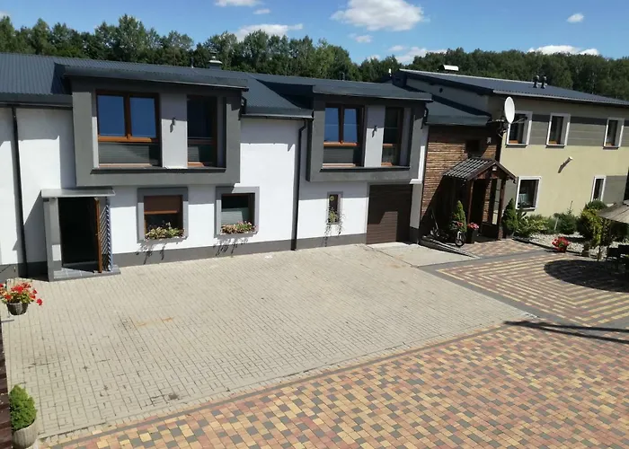 Pod Dzikowcem Landsted